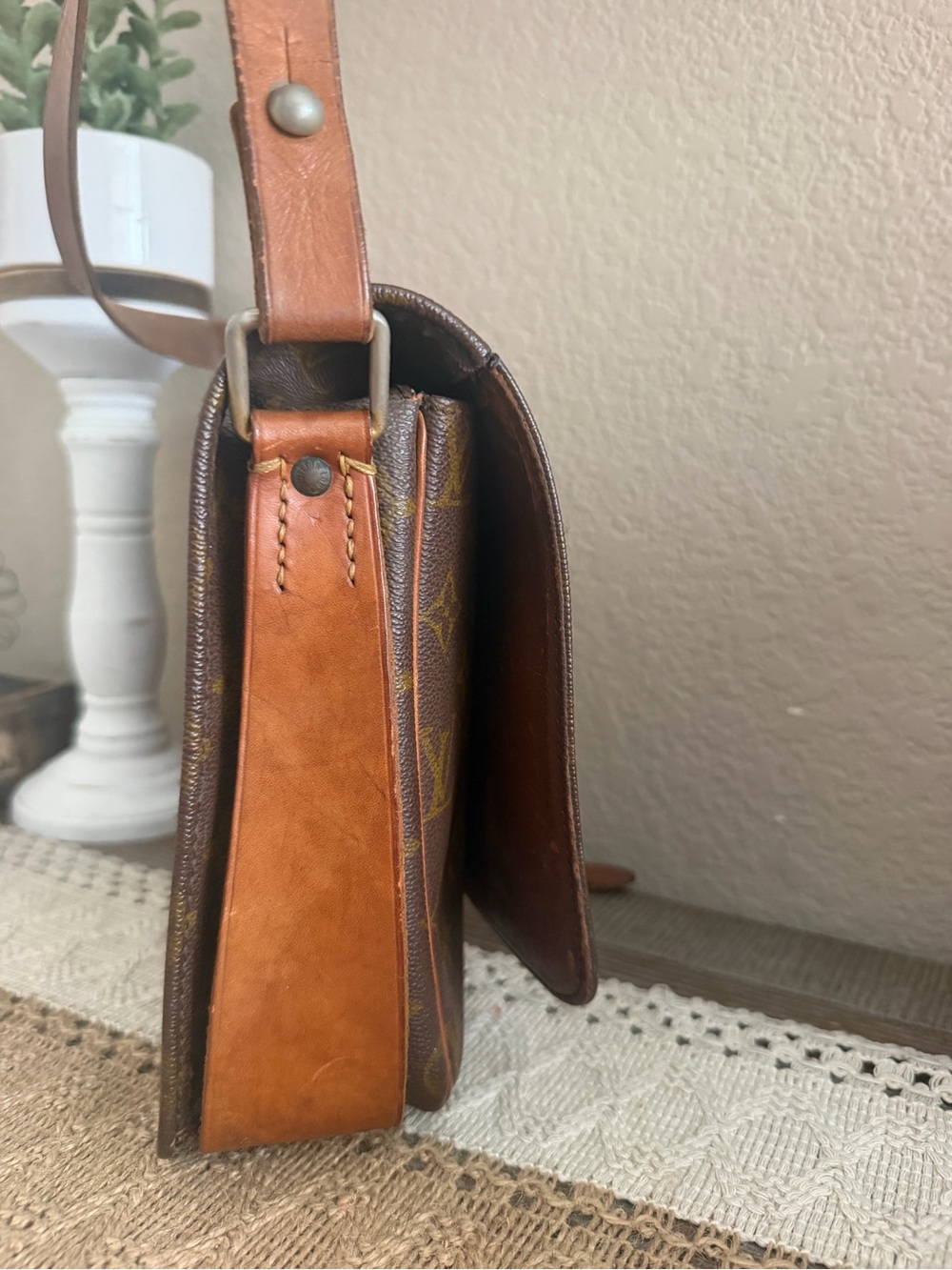 Louis Vuitton Monogram vintage Cartouchiere GM shoulder Crossbody - Picture 4 of 10